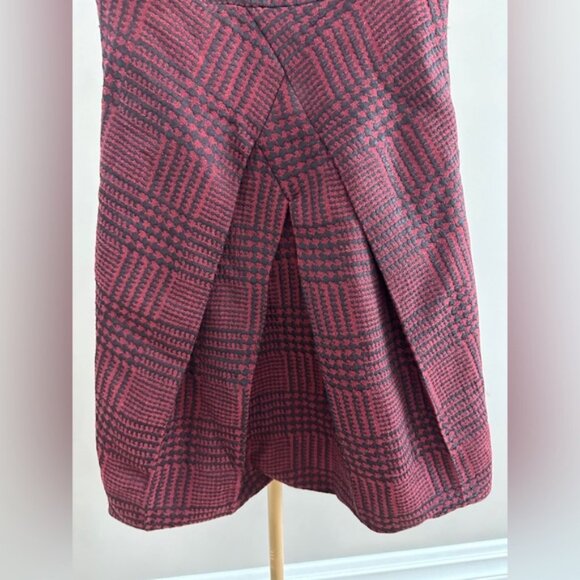 Moschino Cheap And Chic Burgundy Houndstooth Jacquard Sheath Dress – Size 6 - Picture 6 of 9